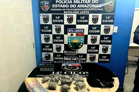 Policiais Militares 14°CICOM efetuaram a prisão de dois elementos pelo crime de tráfico de drogas na Zona Leste de Manaus